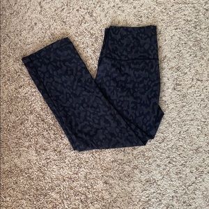 Lululemon cropped leggings